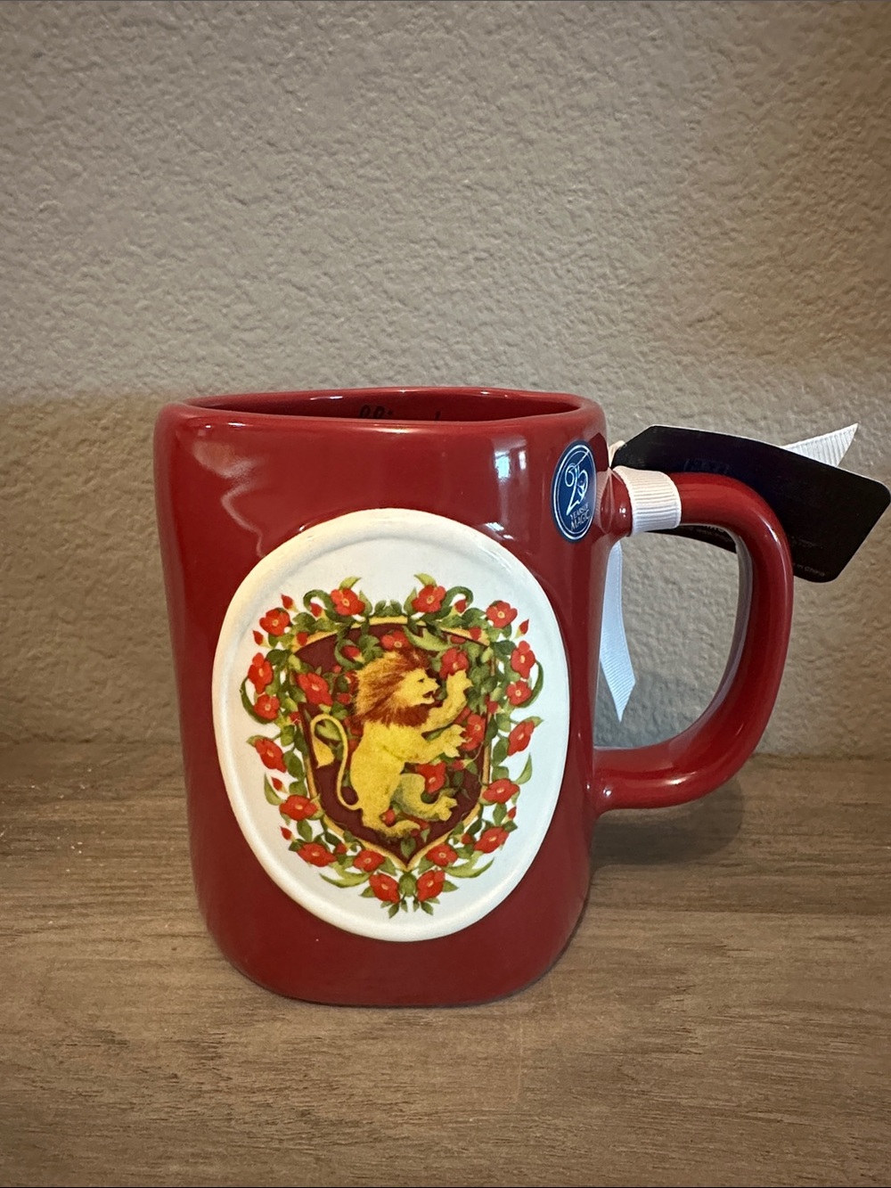 Rae Dunn/Harry Potter Gryffindor Mug